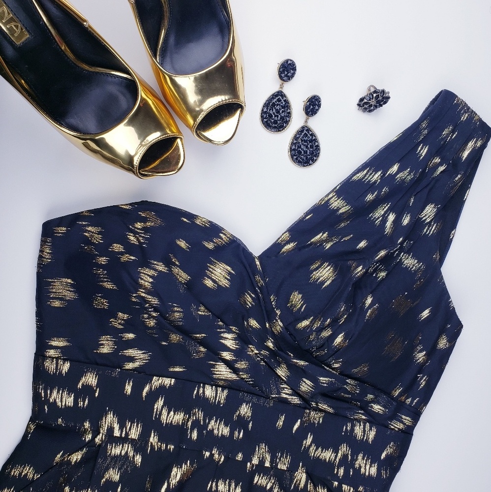 BCBGeneration | Gold/Black One Shoulder Dress - Picture 7 of 8